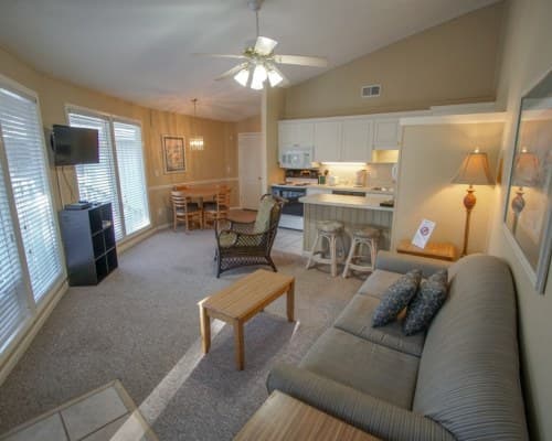 Country Club Villas – photo 2