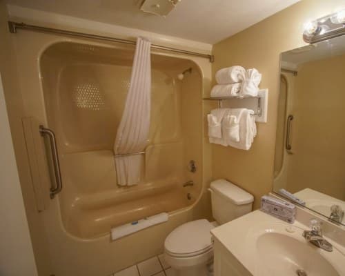 Country Club Villas – photo 8