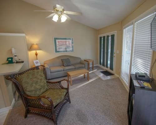 Country Club Villas – photo 9