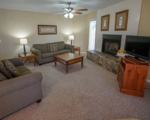Country Club Villas – photo 12