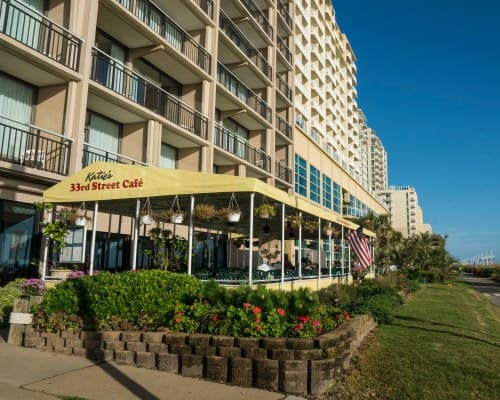 Four Sails Resort