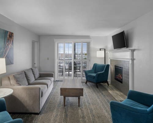 Club Wyndham Newport Onshore – photo 30