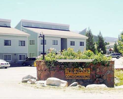 Sapphire Resorts @ Twin Rivers Resort