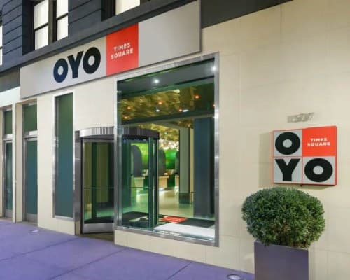 OYO Times Square - 3 Nights