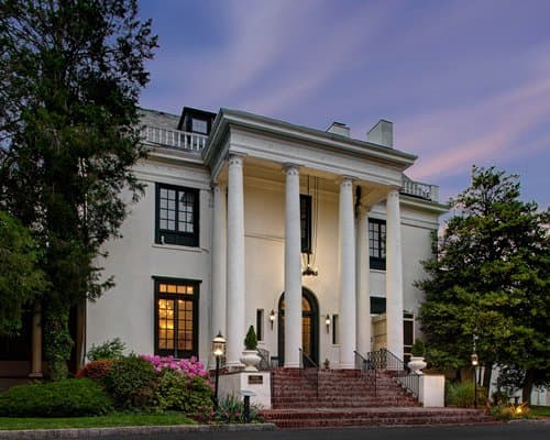 Tarrytown House Estate