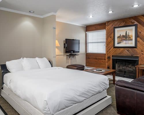 Sweetwater Lift Lodge Condominiums – photo 12