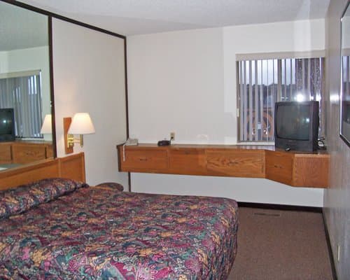 Club Tahoe Resort – photo 23