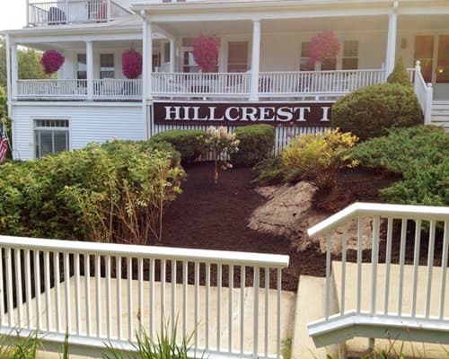 Hillcrest Condominiums – photo 4