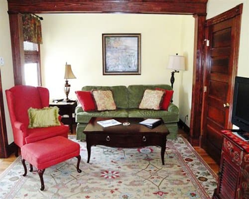 Hillcrest Condominiums – photo 3