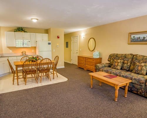Eastern Slope Inn – photo 6
