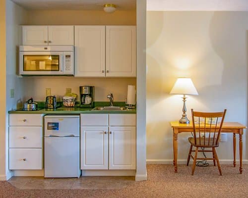 Eastern Slope Inn – photo 13
