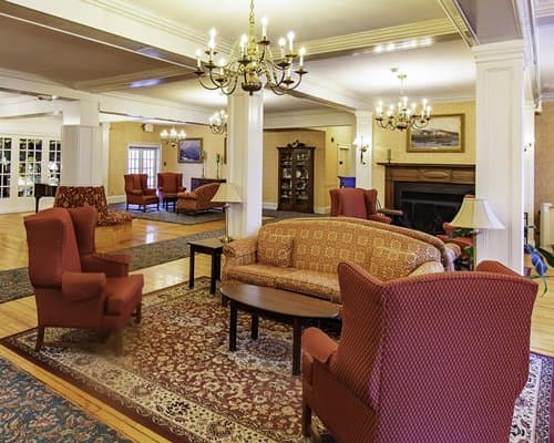 Eastern Slope Inn – photo 2