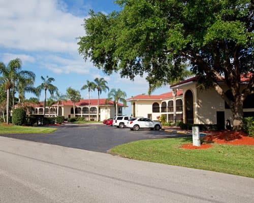 Harder Hall Lakeside Villas – photo 14