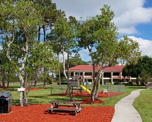 Harder Hall Lakeside Villas – photo 21