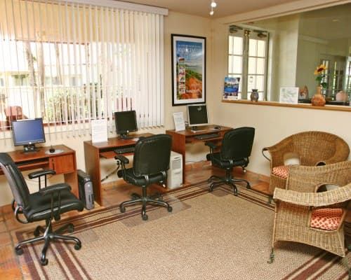 Desert Breezes Timeshare Resort – photo 3