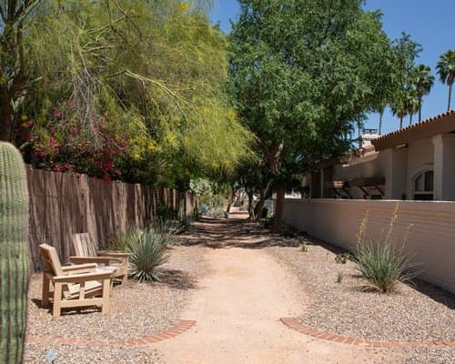 Scottsdale Camelback - Sapphire Resort – photo 21