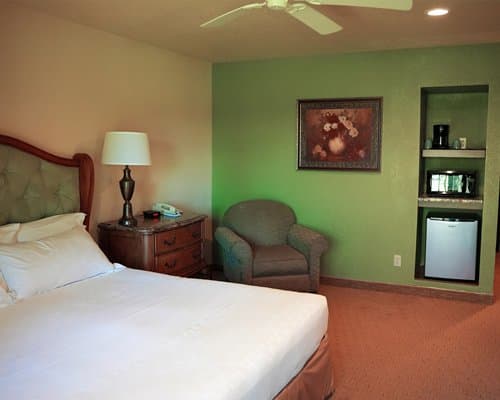 Fox Hills Condos – photo 14