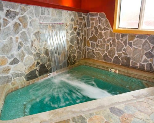 Fireside Resort Inn And Suites – photo 18