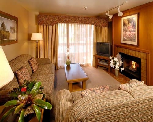 Park Plaza – photo 3