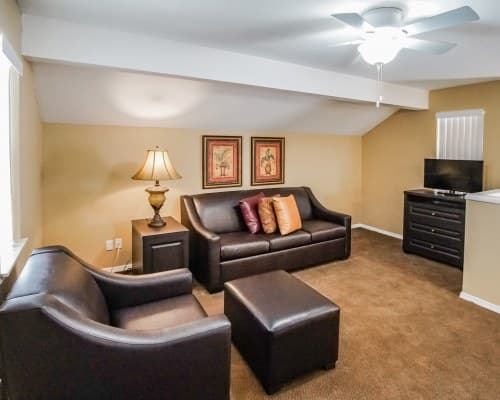 Surrey Vacation Resort – photo 9