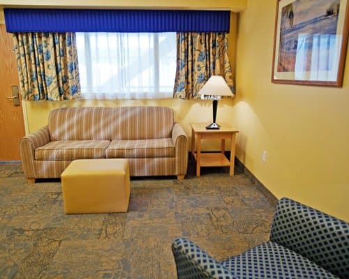 Atrium Resort – photo 2