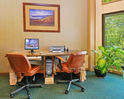 Laurel Point Resort – photo 13