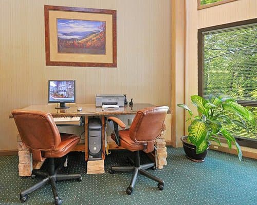Laurel Point Resort – photo 34