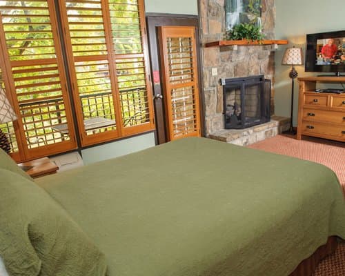 Town Village @ Gatlinburg Resorts – photo 7