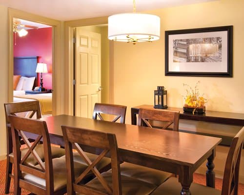 Club Wyndham Old Town Alexandria – photo 6