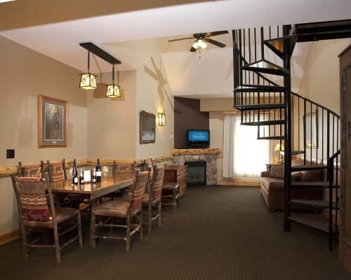 Hope Lake Lodge Resort & Indoor Waterpark At Greek Peak – photo 7