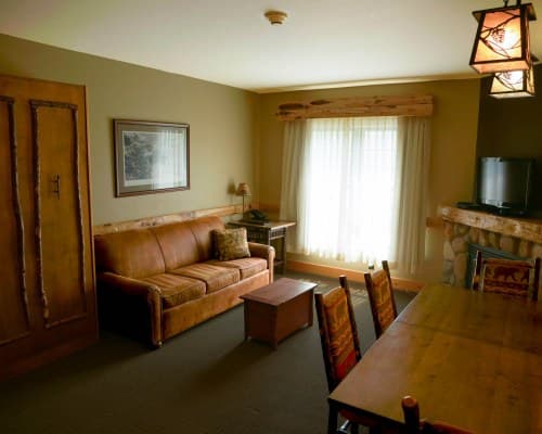 Hope Lake Lodge Resort & Indoor Waterpark At Greek Peak – photo 11