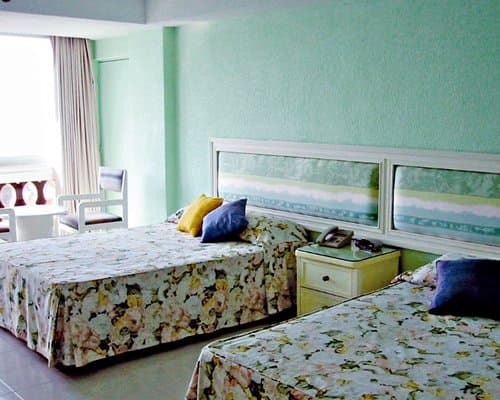 Hotel & Club Aladino's – photo 1