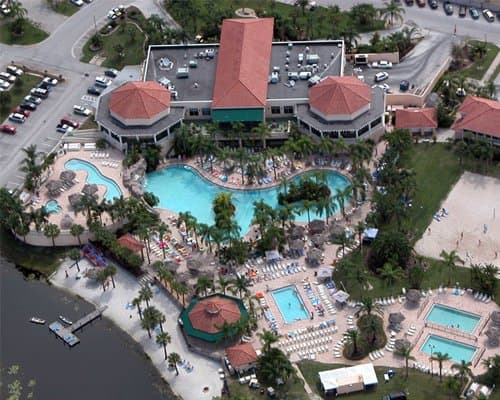 Caliente Club & Resorts – photo 10