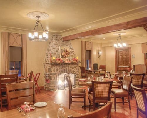 Woodfield Manor, a Sundance Vacations Property – photo 3