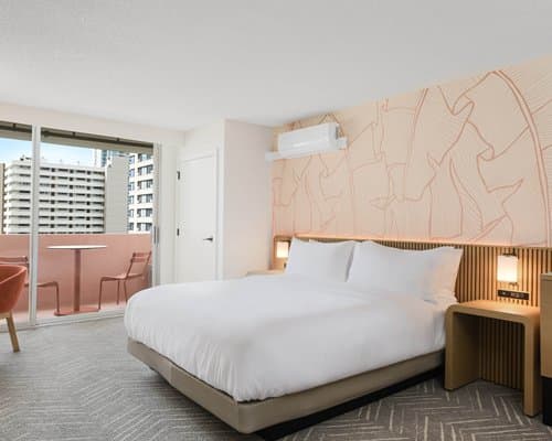 The Ambassador Hotel of Waikiki, Tapestry Collection by Hilton - 5 Nights – photo 11