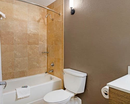 Best Western Savannah Historic District - 5 Nights – photo 30