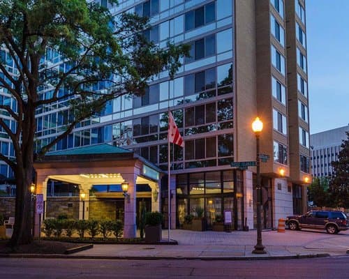 Beacon Hotel & Corporate Quarters – photo 2
