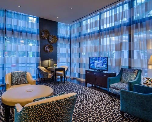 Beacon Hotel & Corporate Quarters – photo 9