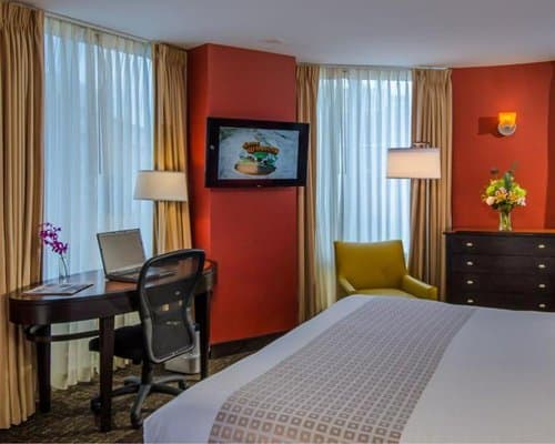 Beacon Hotel & Corporate Quarters – photo 23