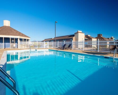 Clarion Pointe Harrisonburg – photo 13