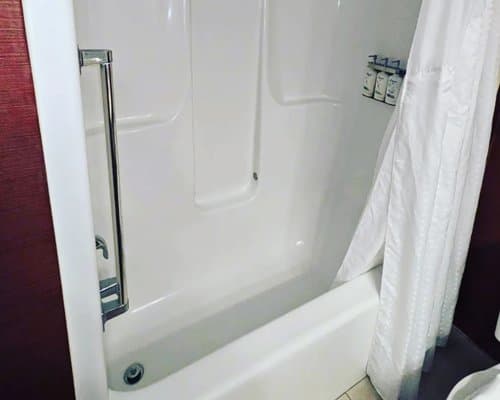 Holiday Inn Express Hotel & Suites- North – photo 7